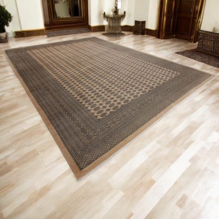 Large oriental rug red Bokhara 553x376 handmade Pakistani rug