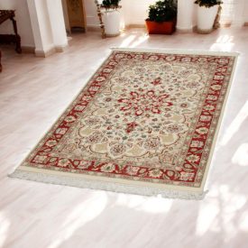 Iranian carpet Isfahan 92x157 handmade persian carpet