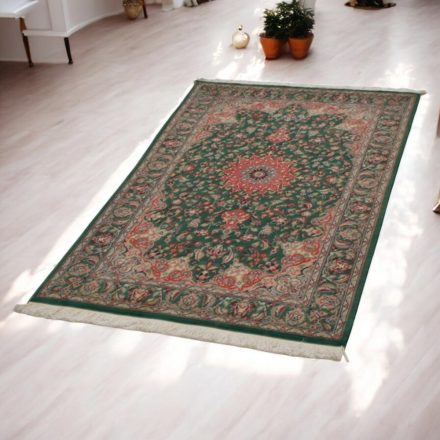 Iranian carpet Isfahan 90x157 handmade persian carpet
