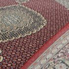 Persian rug red MAHI 140x200 exclusive carpet made of acrylic