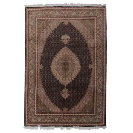 Iranian carpet Tabriz 198x291 handmade persian carpet