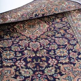Hand knotted exclusive rugs